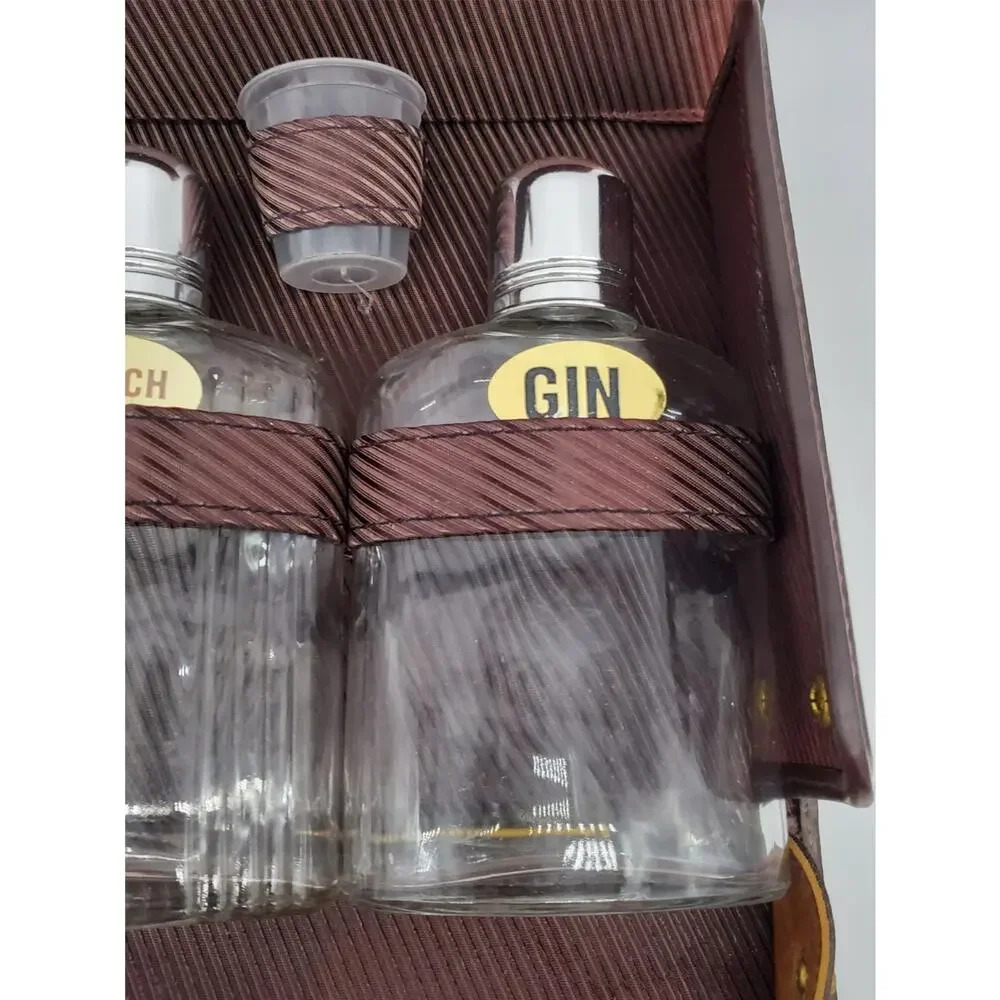 1975 Travel Bar Set Arrowhead Country Club Drinking Kit Mixing